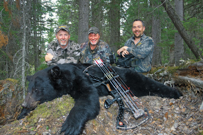 curt-wells-bear-hunting-in-BC