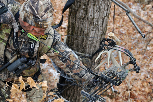 Tech Talk: What You Need to Know About Treestand Safety